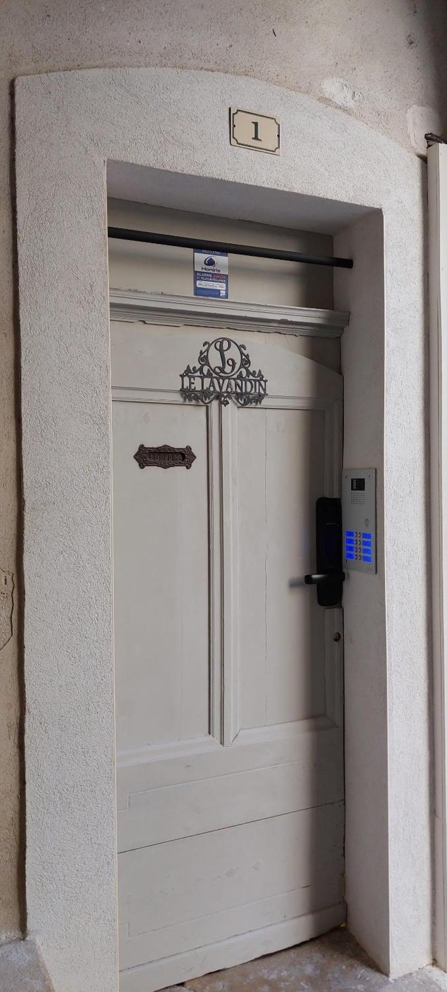 Charme De La Provence Classe 3 Etoiles * Riez